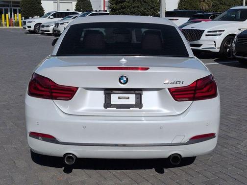 White Metallic 2018 BMW 440 i