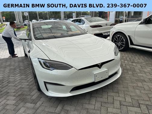2022 Tesla Model S Base