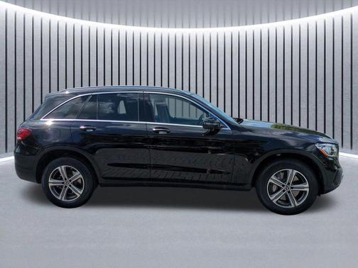 2022 Mercedes-Benz GLC 300 Base