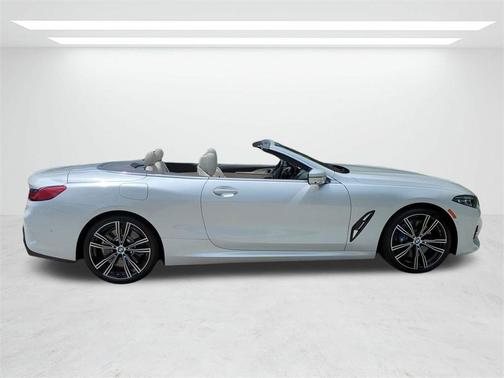 2026 BMW 840 i