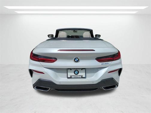 2026 BMW 840 i