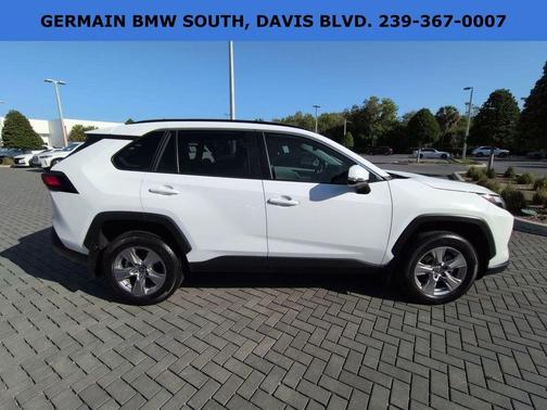 Ice 2025 Toyota RAV4 XLE