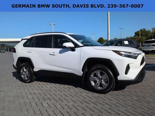 Ice 2025 Toyota RAV4 XLE