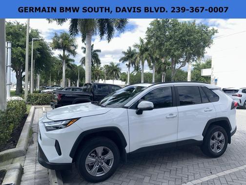 Ice 2025 Toyota RAV4 XLE