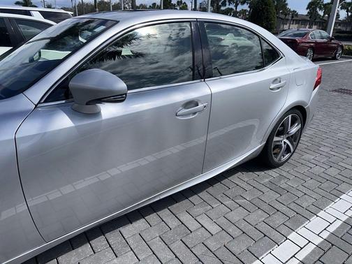 2017 Lexus IS 200t Base