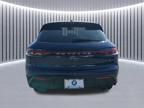 2023 Porsche Macan T