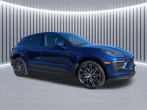 2023 Porsche Macan T
