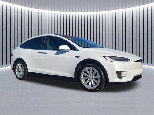 2018 Tesla Model X 