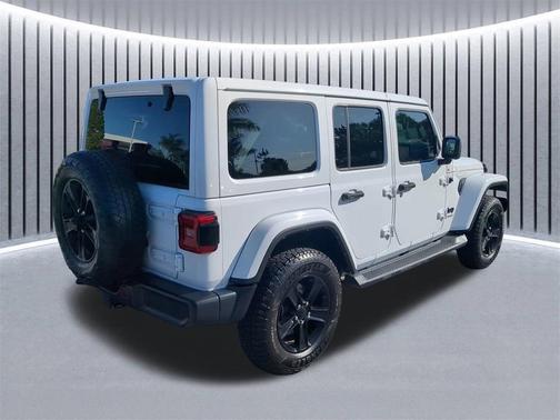2021 Jeep Wrangler Unlimited Sahara Altitude