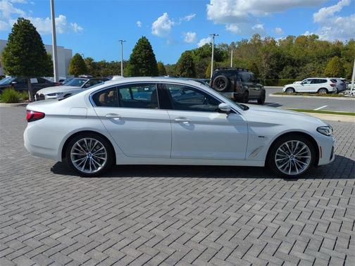 2023 BMW 530e 530e xDrive