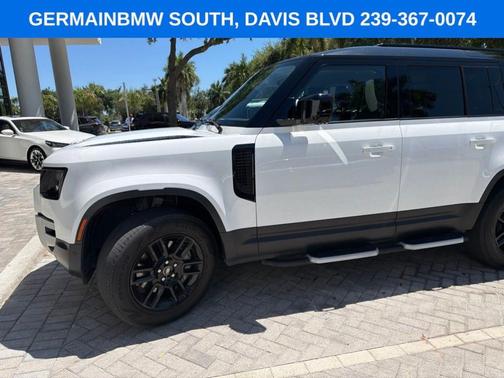 Fuji White 2023 Land Rover Defender 110 SE