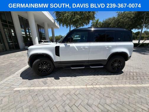 Fuji White 2023 Land Rover Defender 110 SE