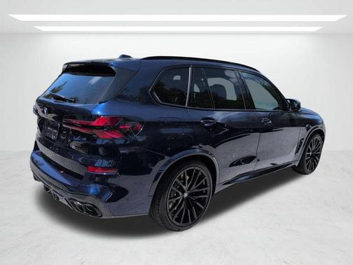 Tanzanite Blue II Metallic 2026 BMW X5 M60i