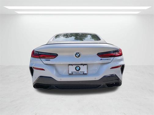 2025 BMW M850 i xDrive
