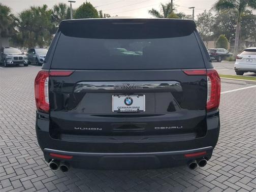 2023 GMC Yukon Denali Ultimate