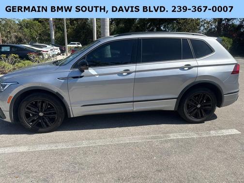 2022 Volkswagen Tiguan 2.0T SE R-Line Black