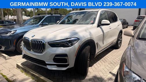 Mineral White Metallic 2023 BMW X5 sDrive40i