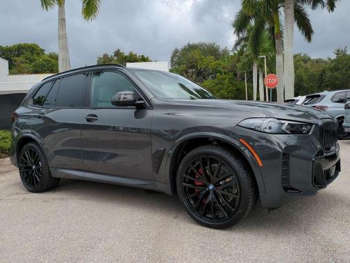 Gray Metallic 2026 BMW X5 xDrive40i