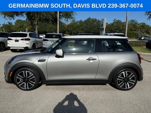 White Silver 2023 MINI Hardtop Cooper