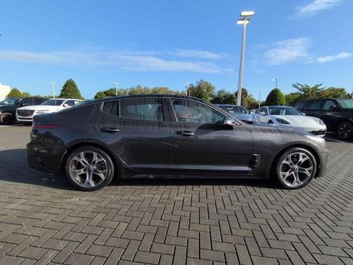 2020 Kia Stinger GT-Line