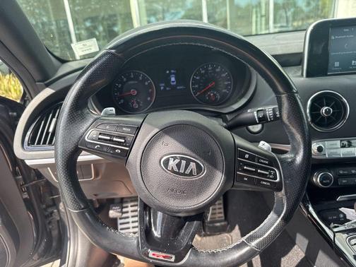 2020 Kia Stinger GT-Line