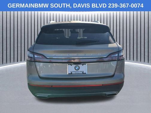 Sandstone Metallic 2023 Lincoln Nautilus Reserve