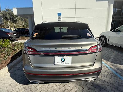 2023 Lincoln Nautilus Reserve