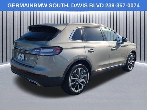 Sandstone Metallic 2023 Lincoln Nautilus Reserve