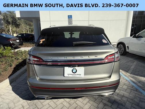 2023 Lincoln Nautilus Reserve