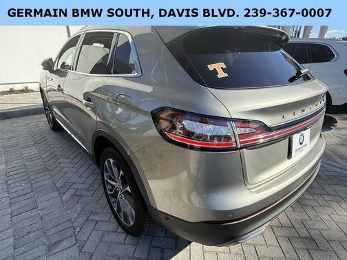 2023 Lincoln Nautilus Reserve