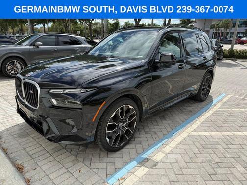 Black Sapphire Metallic 2023 BMW X7 M60i