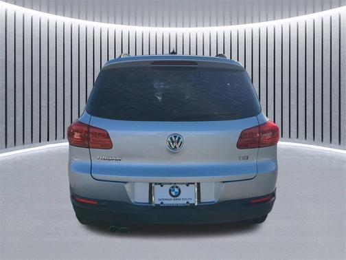 2017 Volkswagen Tiguan Limited 2.0T