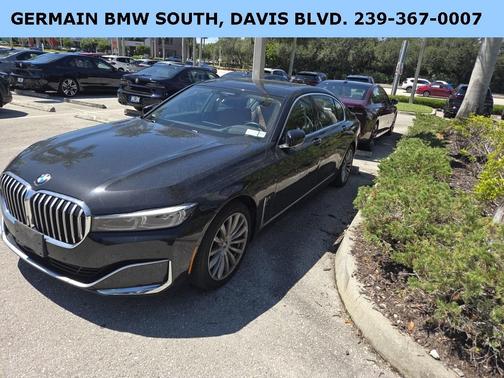 2022 BMW 740 i xDrive