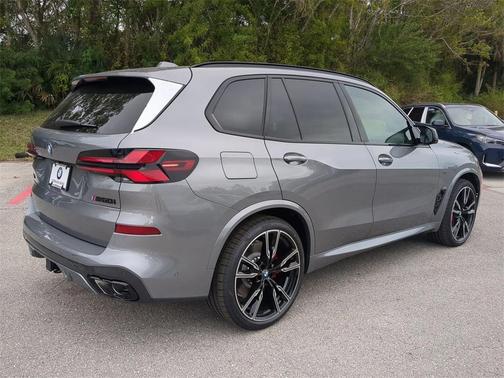 2026 BMW X5 M60i
