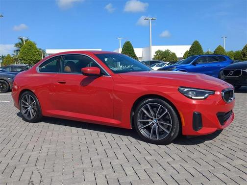 2023 BMW 230 i