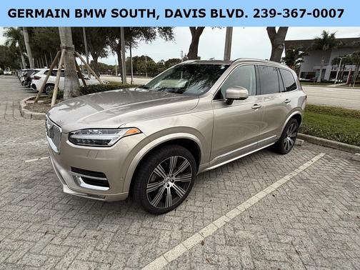 2024 Volvo XC90 B6 Ultimate Bright Theme 7-Seater