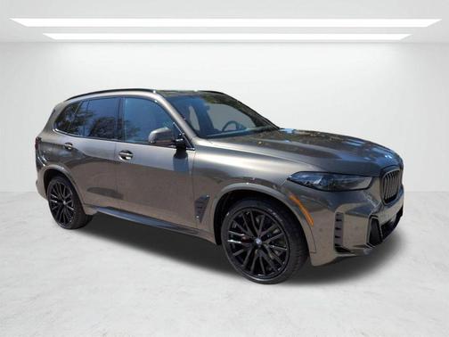 Manhattan Green Metallic 2026 BMW X5 xDrive40i