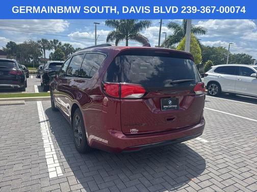 2020 Chrysler Pacifica Touring-L