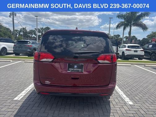 2020 Chrysler Pacifica Touring-L