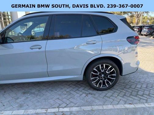 Gray Metallic 2024 BMW X5 sDrive40i