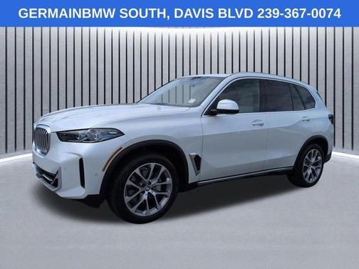 Mineral White Metallic 2024 BMW X5 xDrive40i