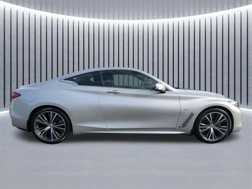 2019 INFINITI Q60 3.0t LUXE