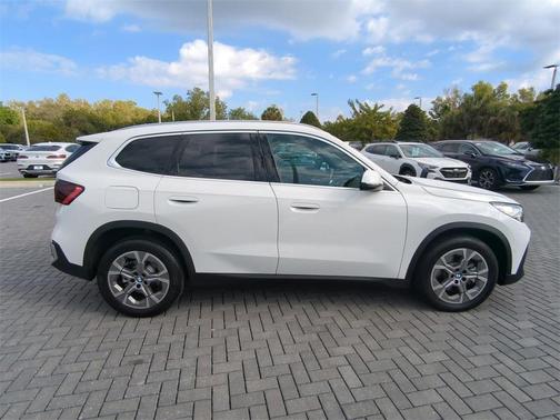 2023 BMW X1 xDrive28i