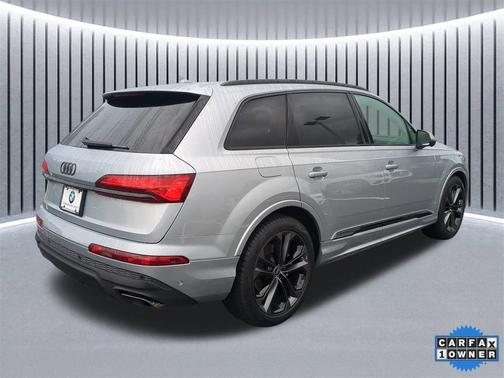2025 Audi Q7 55 Prestige
