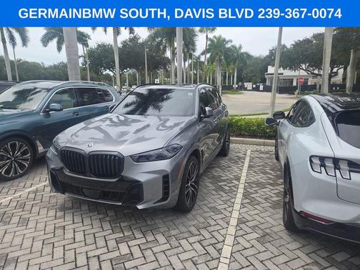 Gray Metallic 2025 BMW X5 xDrive40i