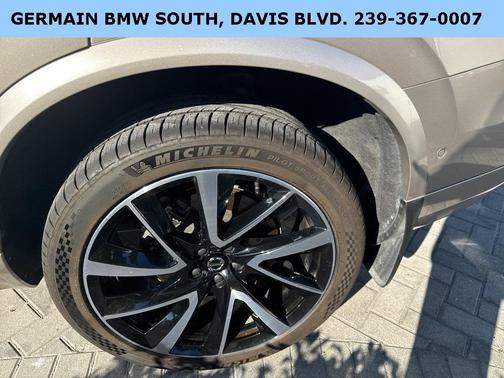 2024 Volvo XC90 B6 Plus Bright Theme 7-Seater