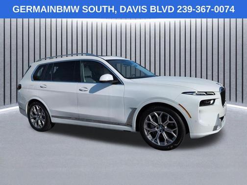 Alpine White 2024 BMW X7 xDrive40i