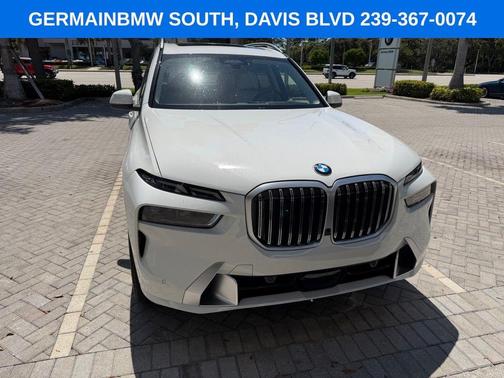 Alpine White 2024 BMW X7 xDrive40i