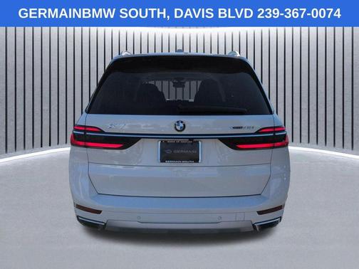 Alpine White 2024 BMW X7 xDrive40i