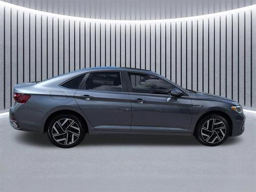 2022 Volkswagen Jetta 1.5T SEL